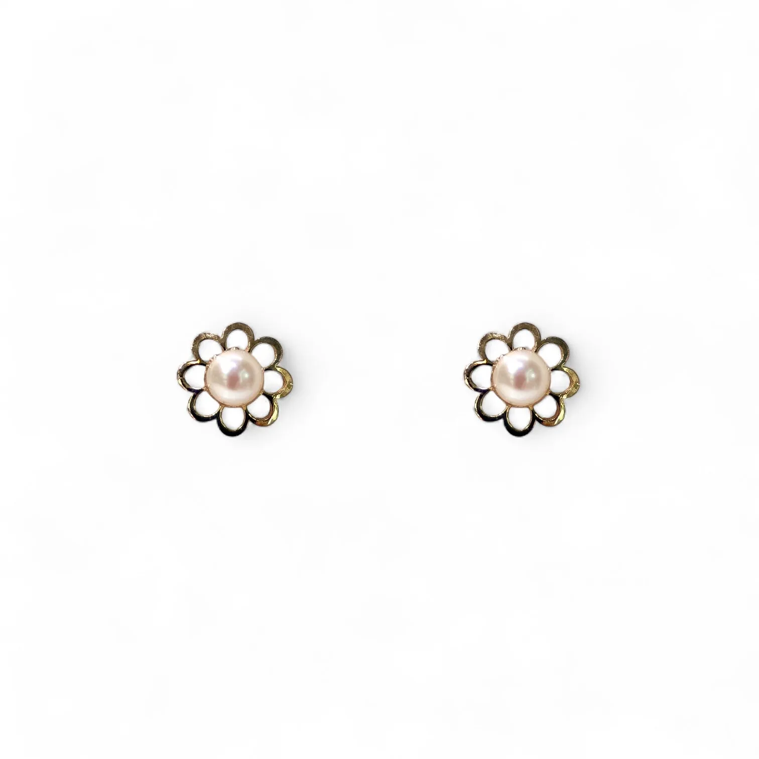 14K Yellow Gold Flower Screwback Earring with Fresh Water Pearl