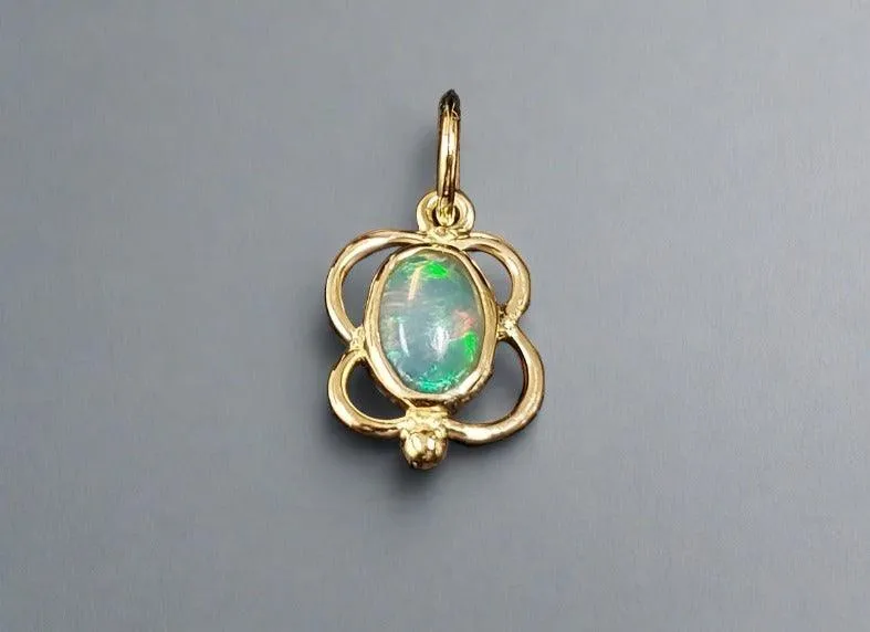 18k Gold Natural Ethiopian Opal Pendant