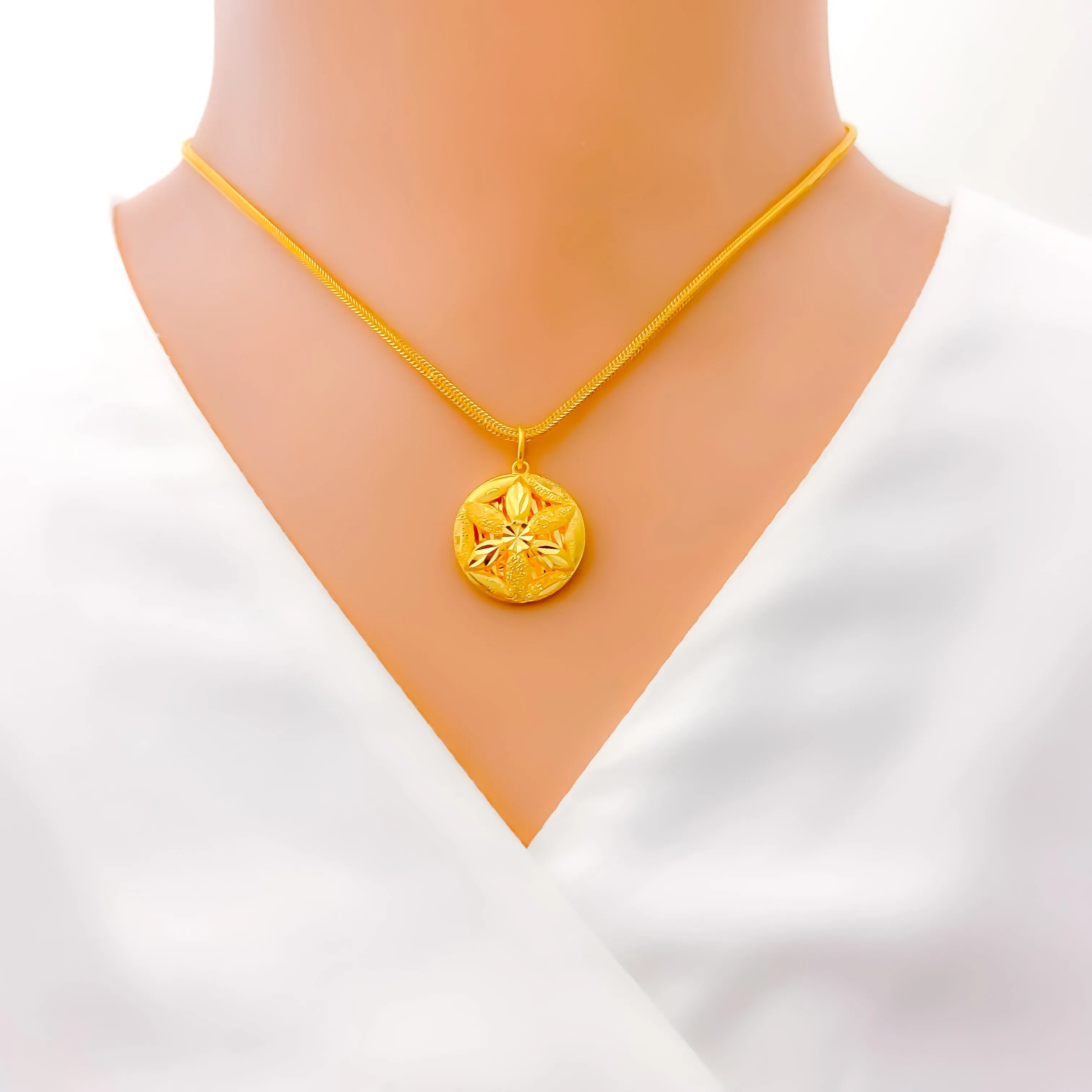 Alternating Textured Flower 22k Gold Pendant