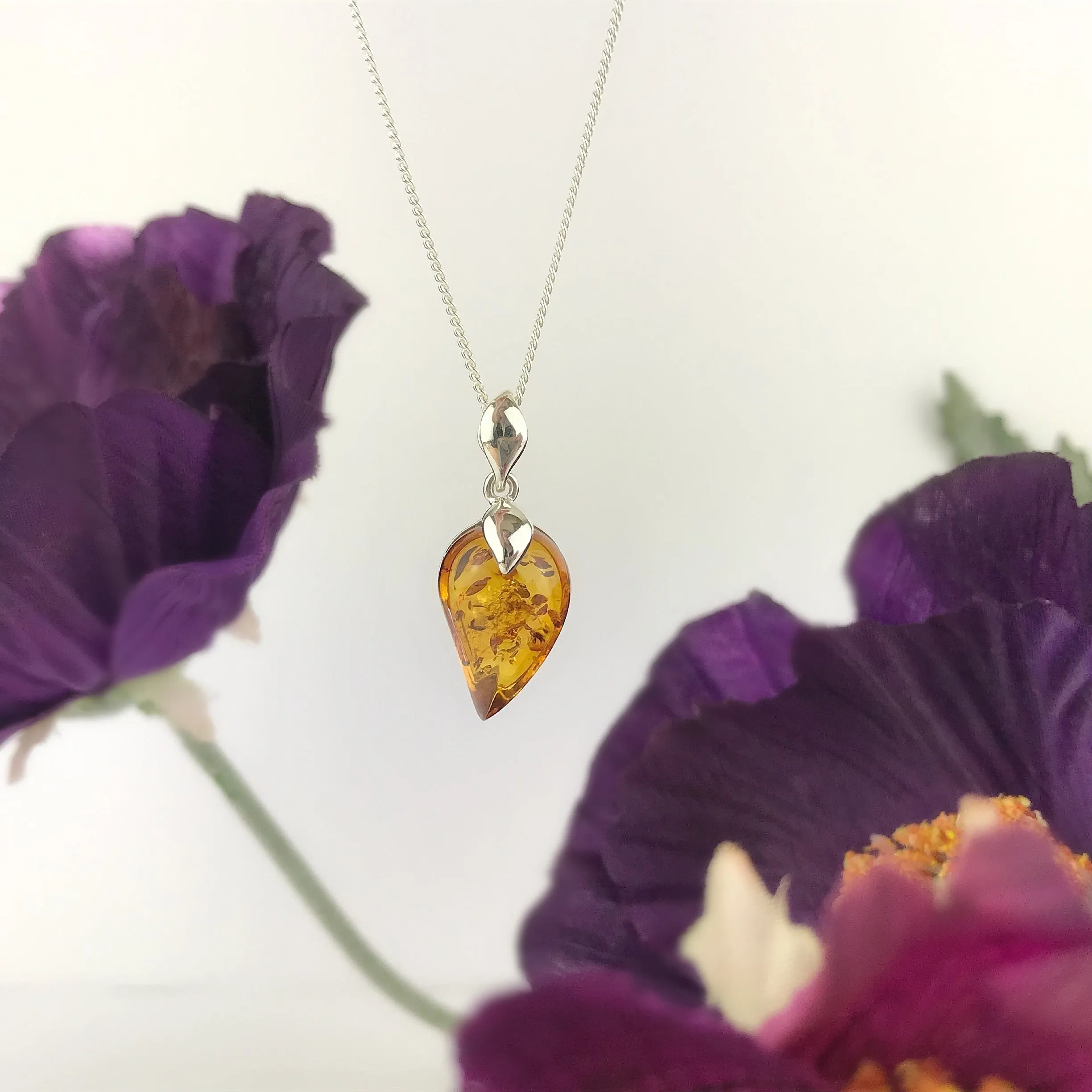 Amber Petal Pendant - VP293