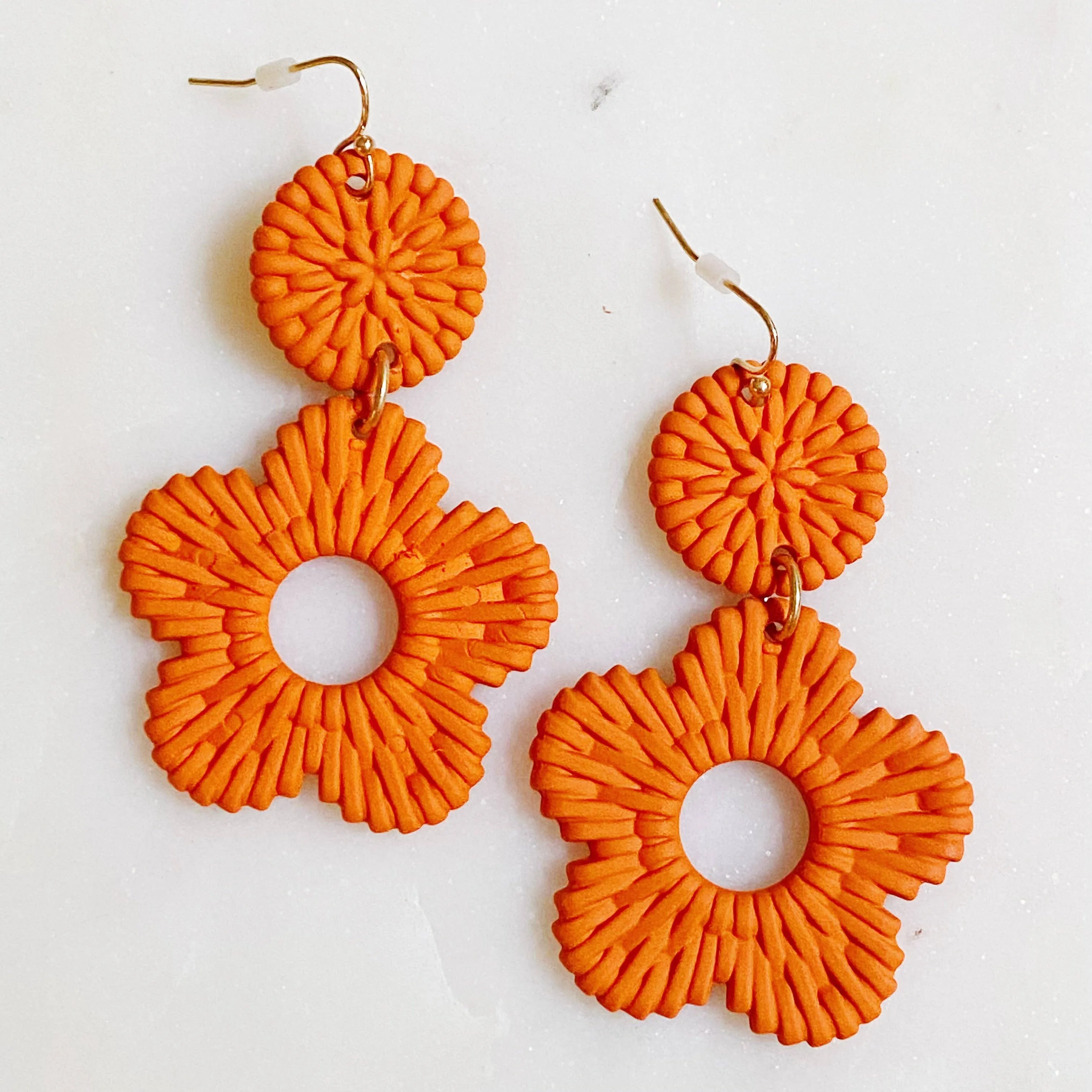 Black Daisy Drop Earrings