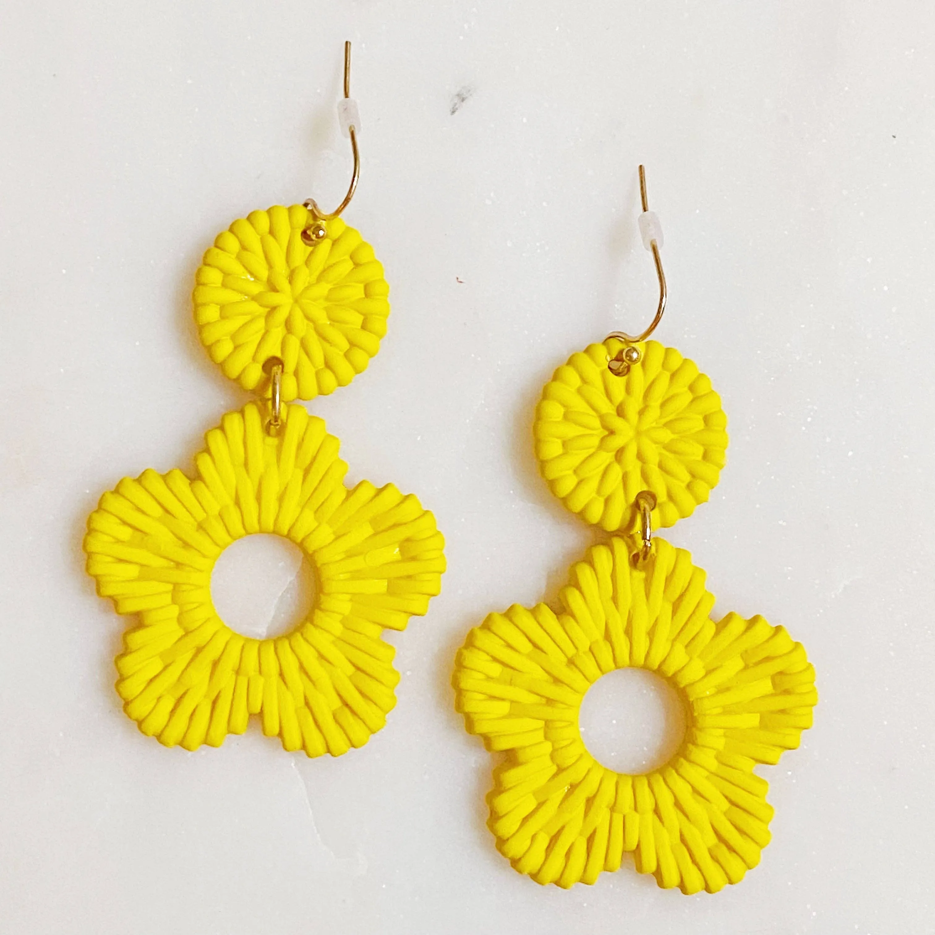 Black Daisy Drop Earrings