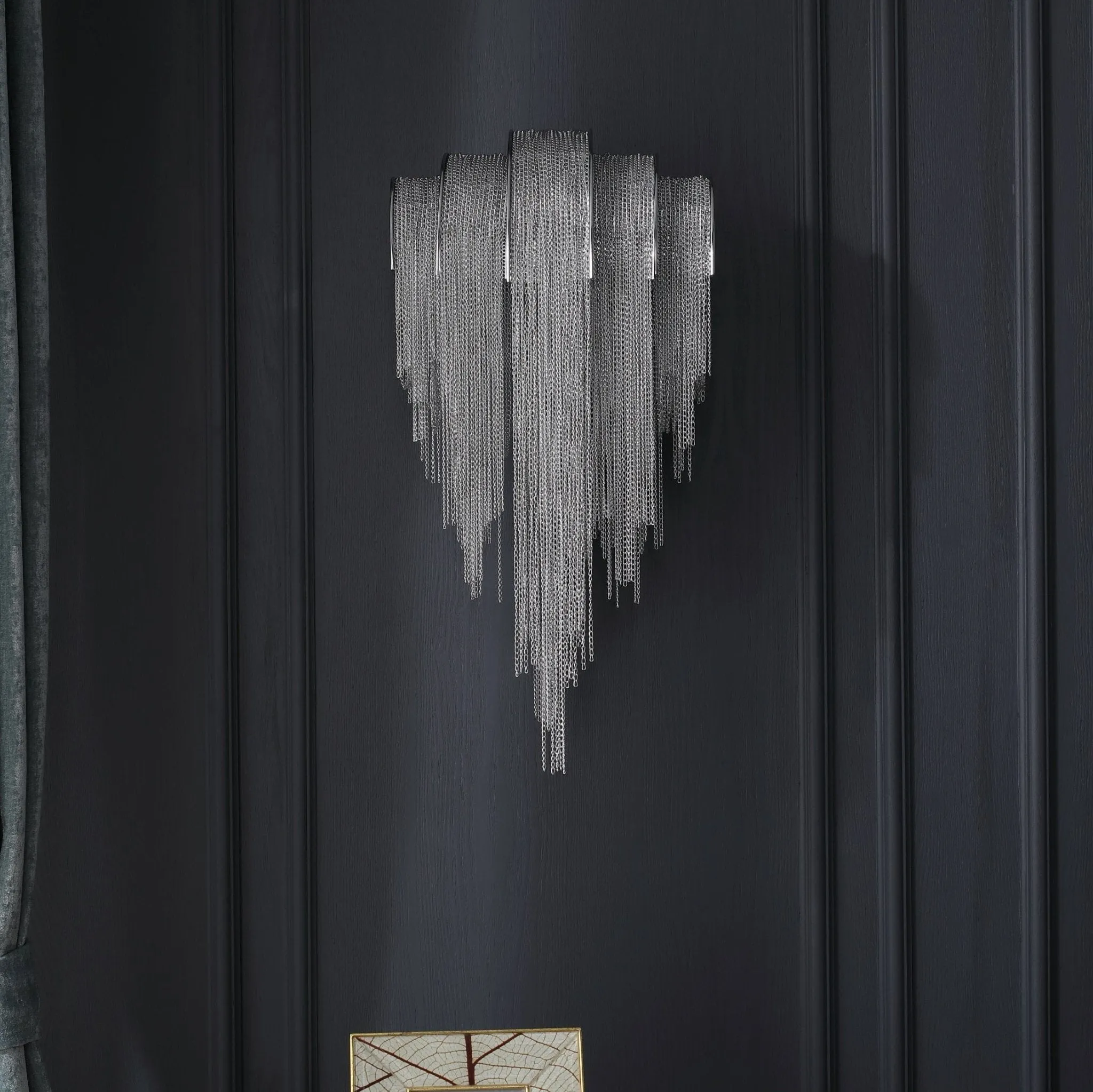 Chains Tassel Wall Lamp