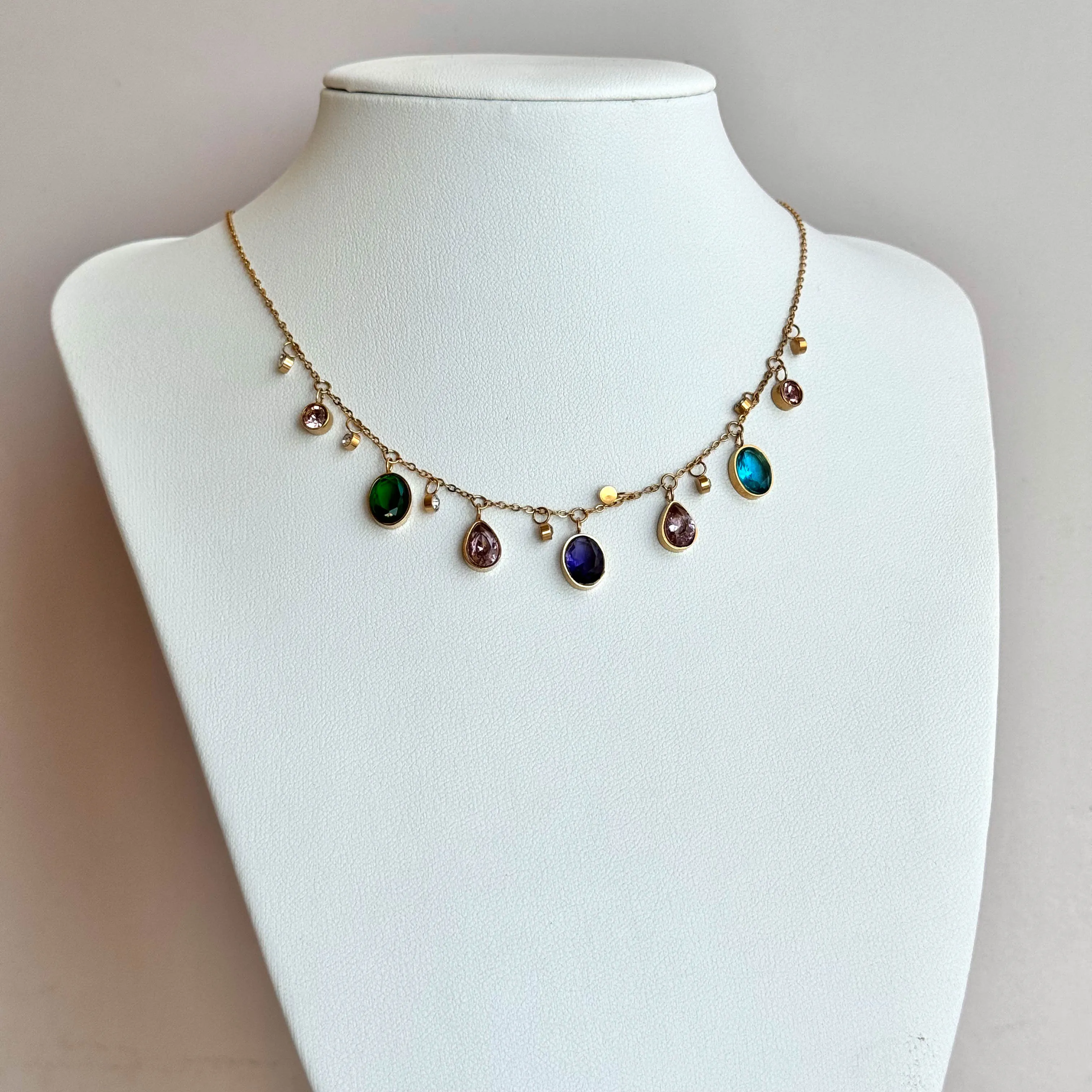 Colorful Stoes Necklace