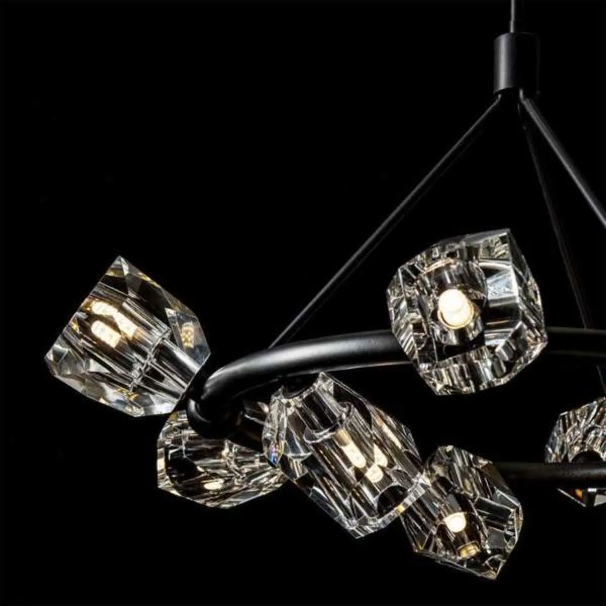 Gatsby 32 in. 9 lights Pendant Light