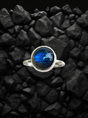 Labradorite ring