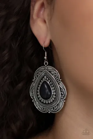 Paparazzi Earring ~ Southwestern Soul - Black