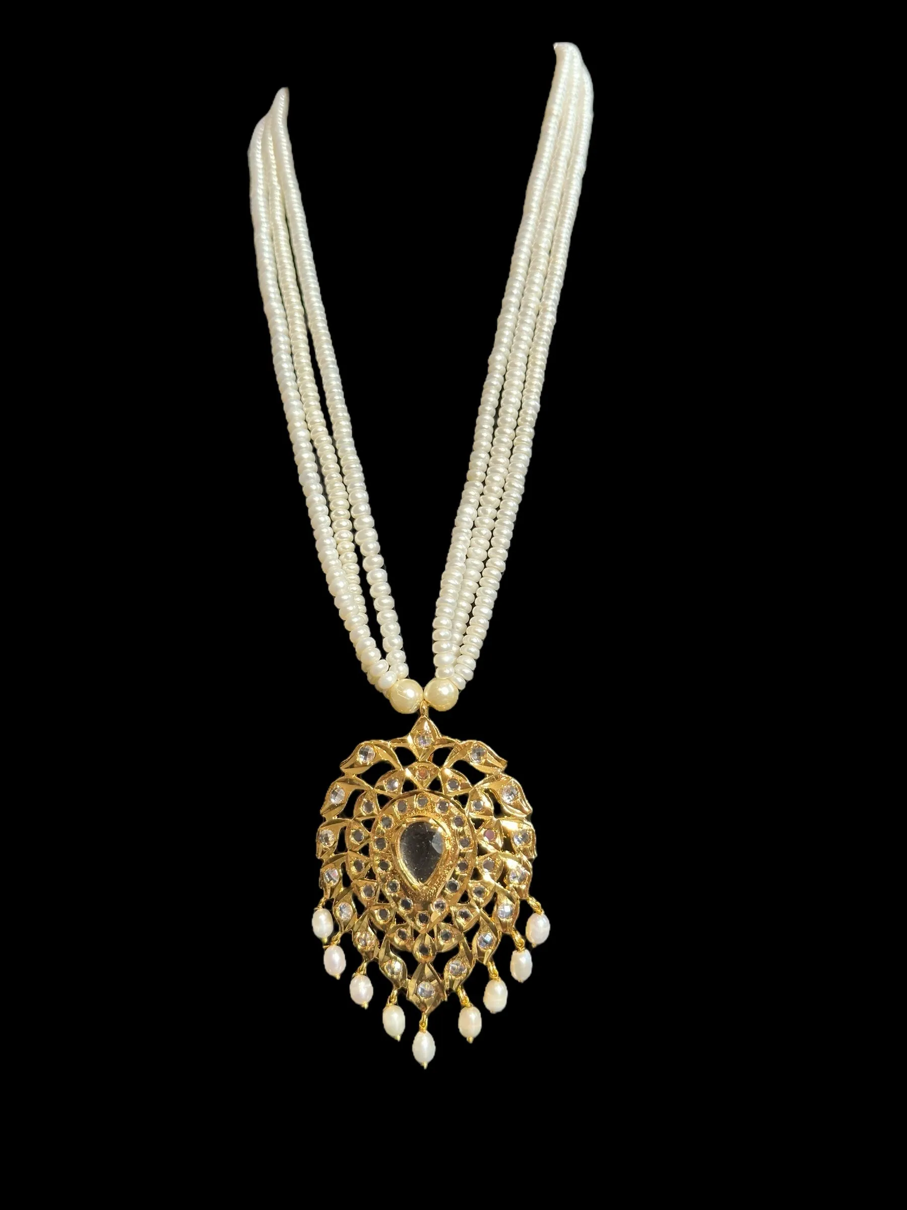 PS345 Alvira pan necklace set in fresh water pearls  (READY TO SHIP )