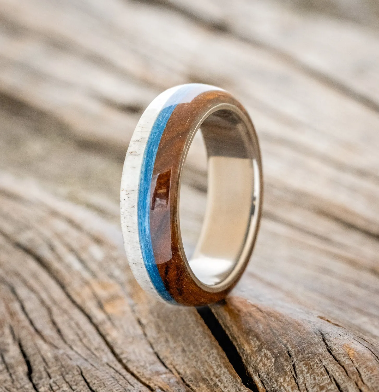 "ARGOS" - IRONWOOD, ANTLER & BLUE FISHING LINE WEDDING BAND - TITANIUM(6MM) - SIZE 6 1/2