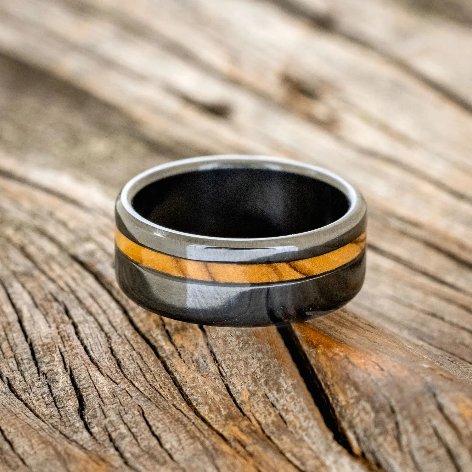 "VERTIGO" - OLIVE WOOD WEDDING RING - BLACK ZIRCONIUM - 7