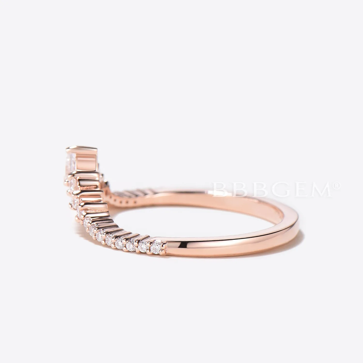 Rose Gold Curved Moissanite Wedding Band Pear & Round Cut Moissanite Ring