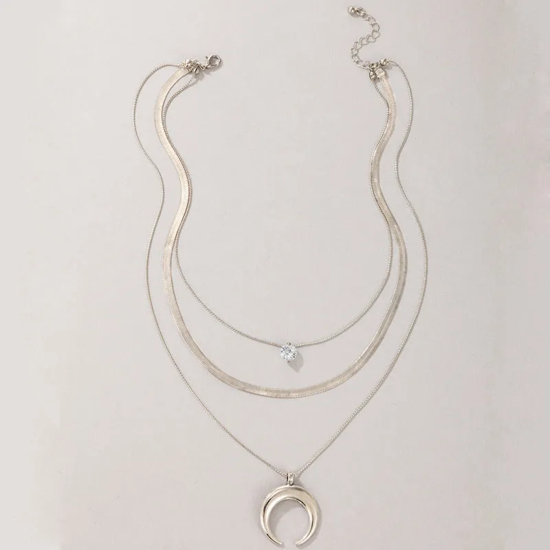 Simple Temperament Horns Moon Diamond 3-layer Accessory Necklace