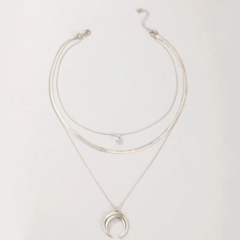 Simple Temperament Horns Moon Diamond 3-layer Accessory Necklace