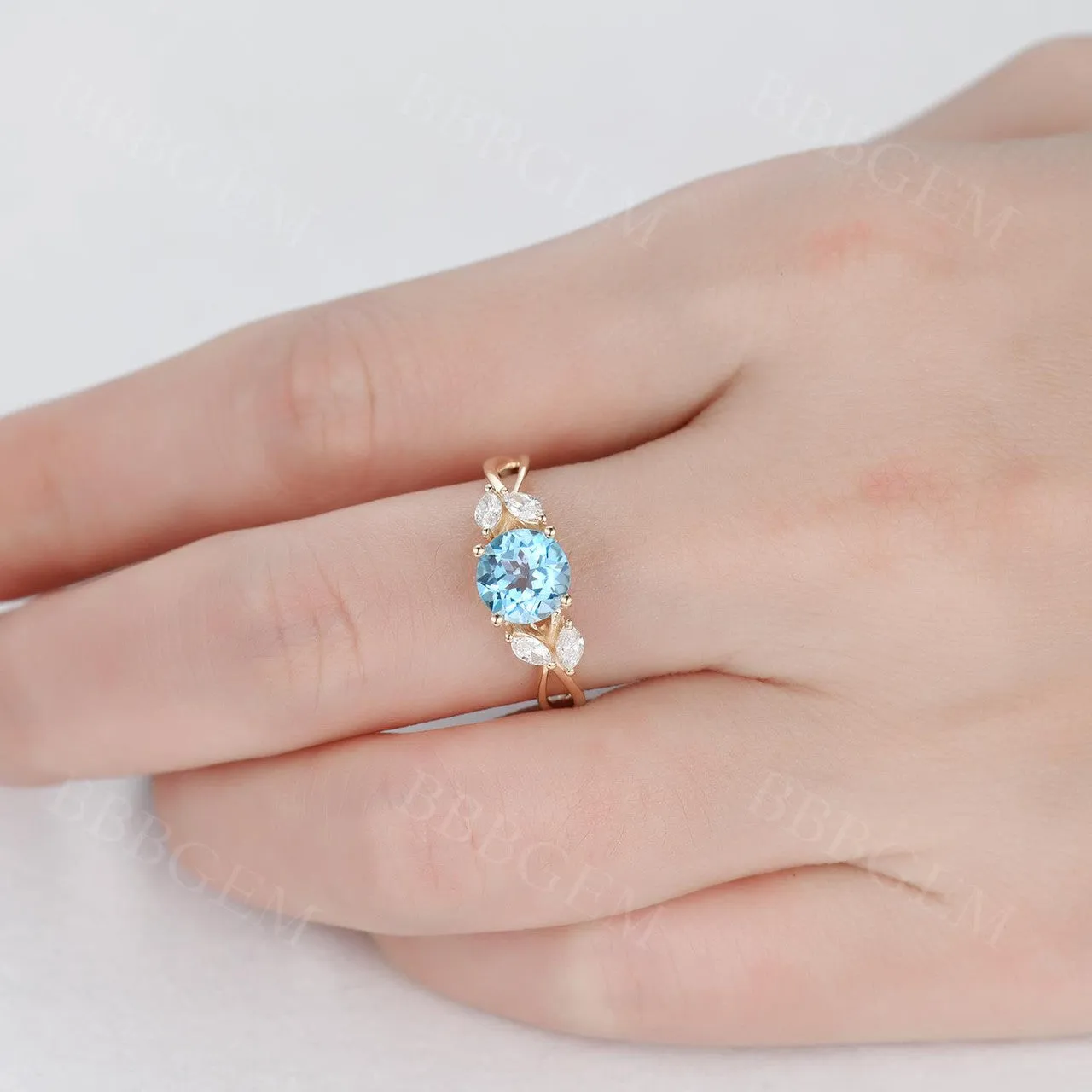 Unique 1.75 Carat Round Cut Blue Topaz Engagement Ring in White Gold