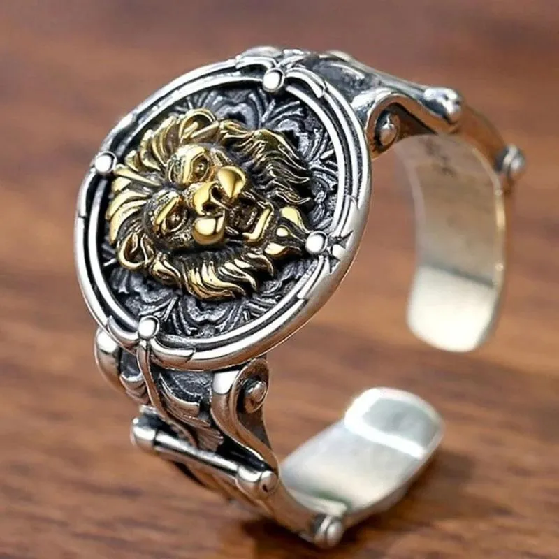 Unique Silver Royal Lion Ring